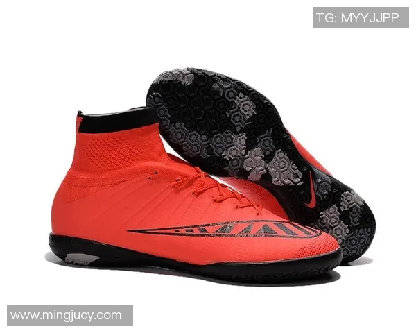 红色球星足球鞋测评：全面解析性能与舒适度，助力突破极限表现